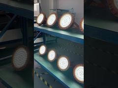 Bekijk 5000K High Bay LED explosieveilige verlichtingsarmaturen voor explosiegevaarlijke omgevingen 100-120lm/W demo
