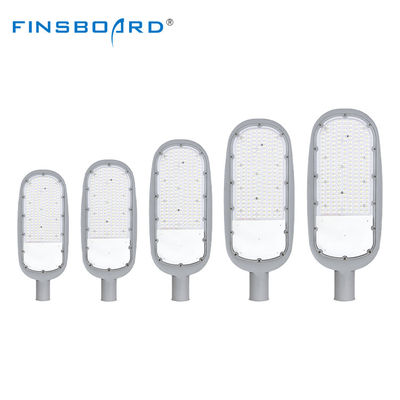 120lm/W Hoogrendement LED Straatlantaarn met IP66 Waterdichtheid en AC85-265V Brede Spanning voor Buitenwegverlichting