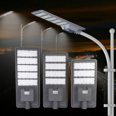 Alles-in-één LED Solar Straatlantaarn met 400W/600W/800W Vermogen, Radarsensor + Lichtregeling + MPPT, en 50000-Uur Levensduur